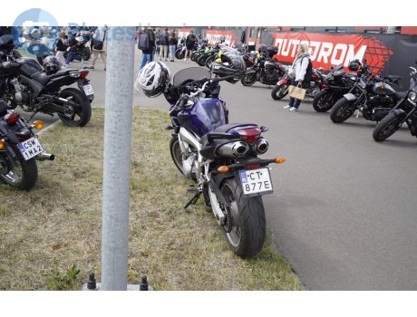 CT 877E, Yamaha FZ