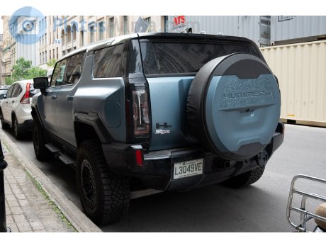 L3049VE, GMC Hummer EV