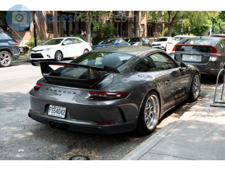 FSS4042, Porsche 911