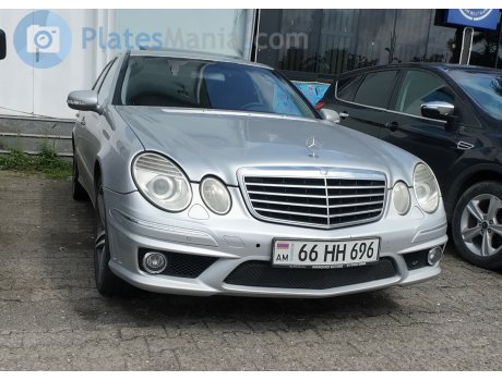 66 HH 696, Mercedes-Benz E-Klasse