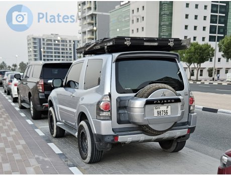 P 98756, Mitsubishi Pajero