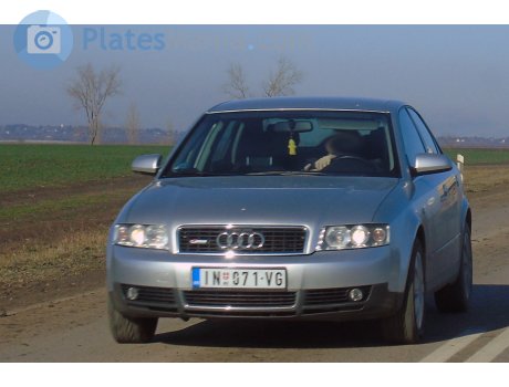 IN 071-VG, Audi A4
