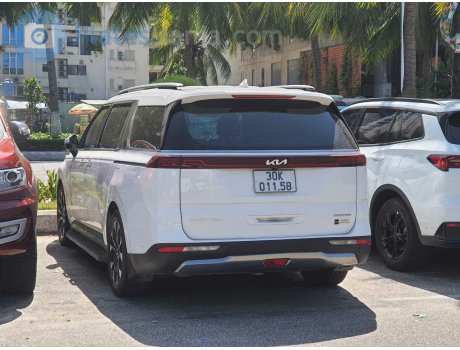 30K-011.58, Kia Carnival