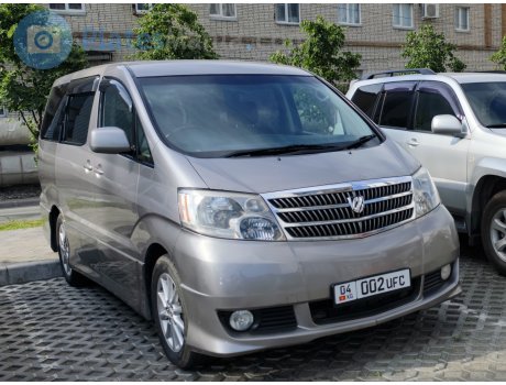 04 002 UFC, Toyota Alphard