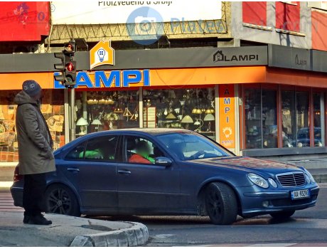 AA 932 VG, Mercedes-Benz E-Klasse
