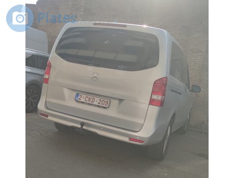 2-CKD-209, Mercedes-Benz Vito