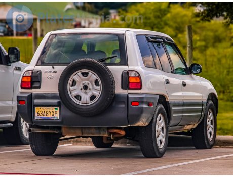 63A8YXP, Toyota RAV4