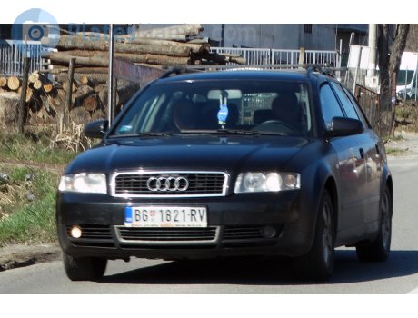 BG 1821-RV, Audi A4