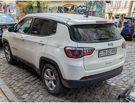 78 GS 999, Jeep Compass