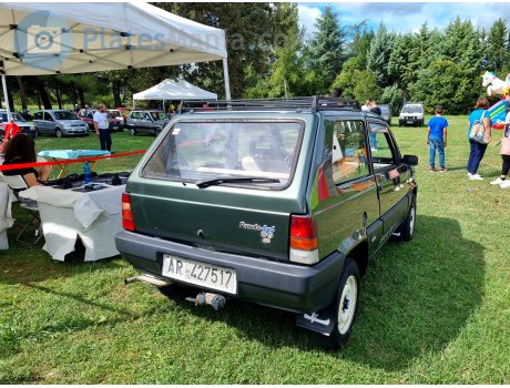 AR 427517, FIAT Panda