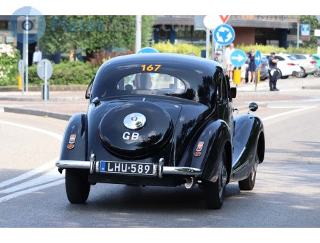 LHU 589, Bristol 400