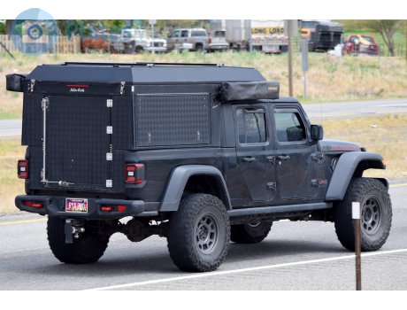 RYA 8M0, Jeep Gladiator