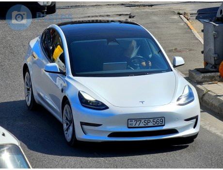 77 SP 569, Tesla Model 3