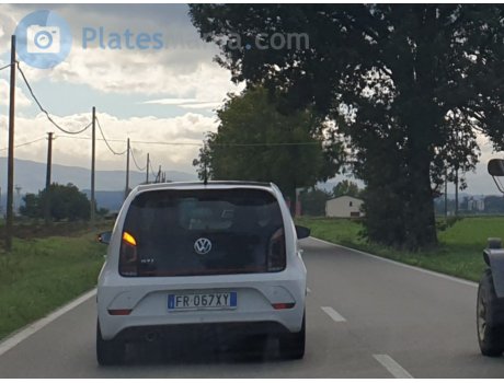 FR 067 XY, Volkswagen up!