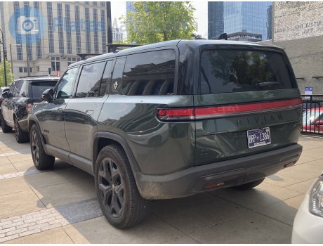 BRP-1386, Rivian R1S