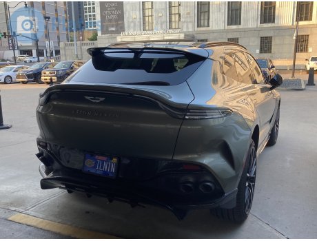 ILN1N, Aston Martin DBX