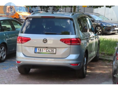 1AI C436, Volkswagen Touran