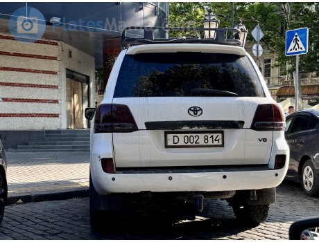 D 002 814, Toyota Land Cruiser