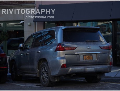 JAJ-2635, Lexus LX