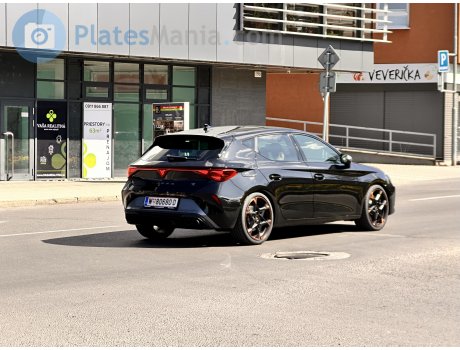 W 80680 D, Cupra León