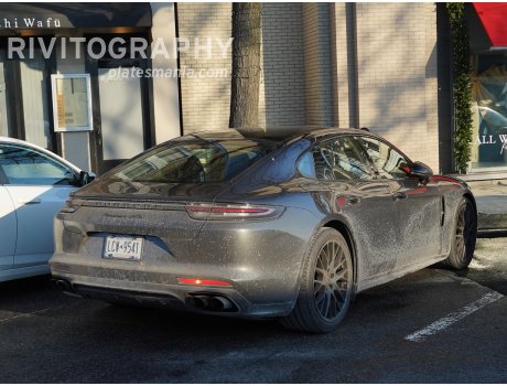LCW-9541, Porsche Panamera