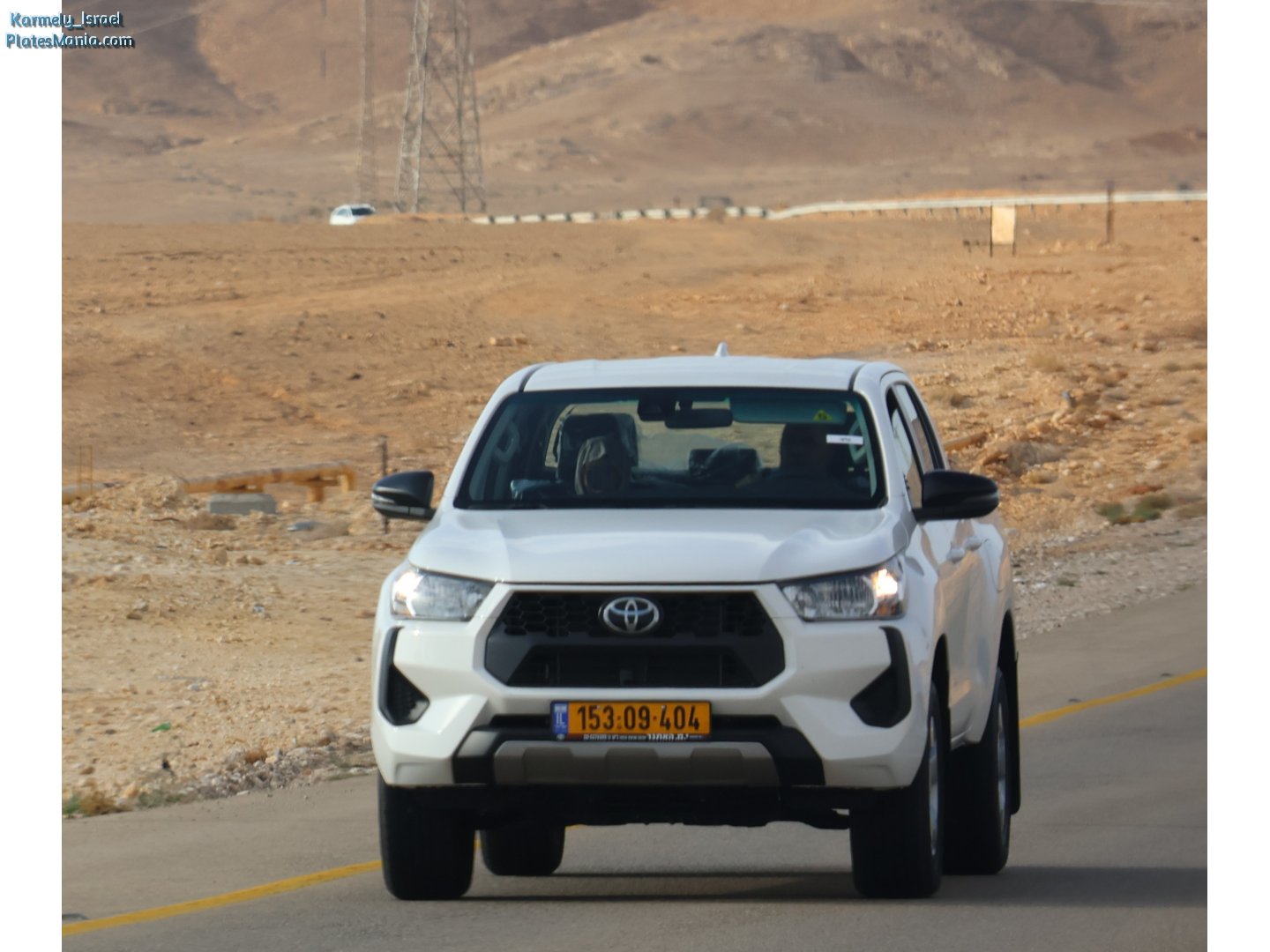153-09-404, Toyota Hilux 8th gen (AN120/AN130), 2015–