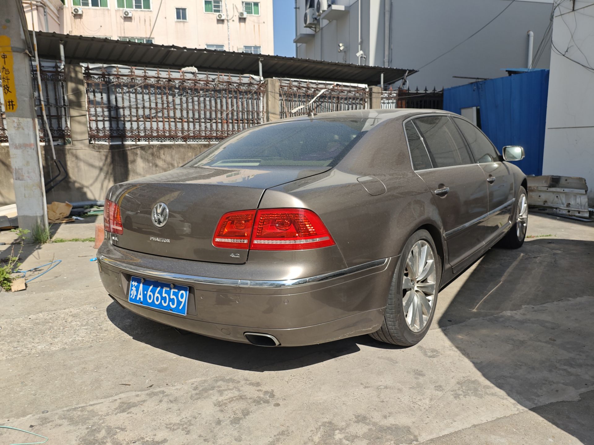 苏A·66559, Volkswagen Phaeton 1st gen (3D), facelift, 2010–2016
