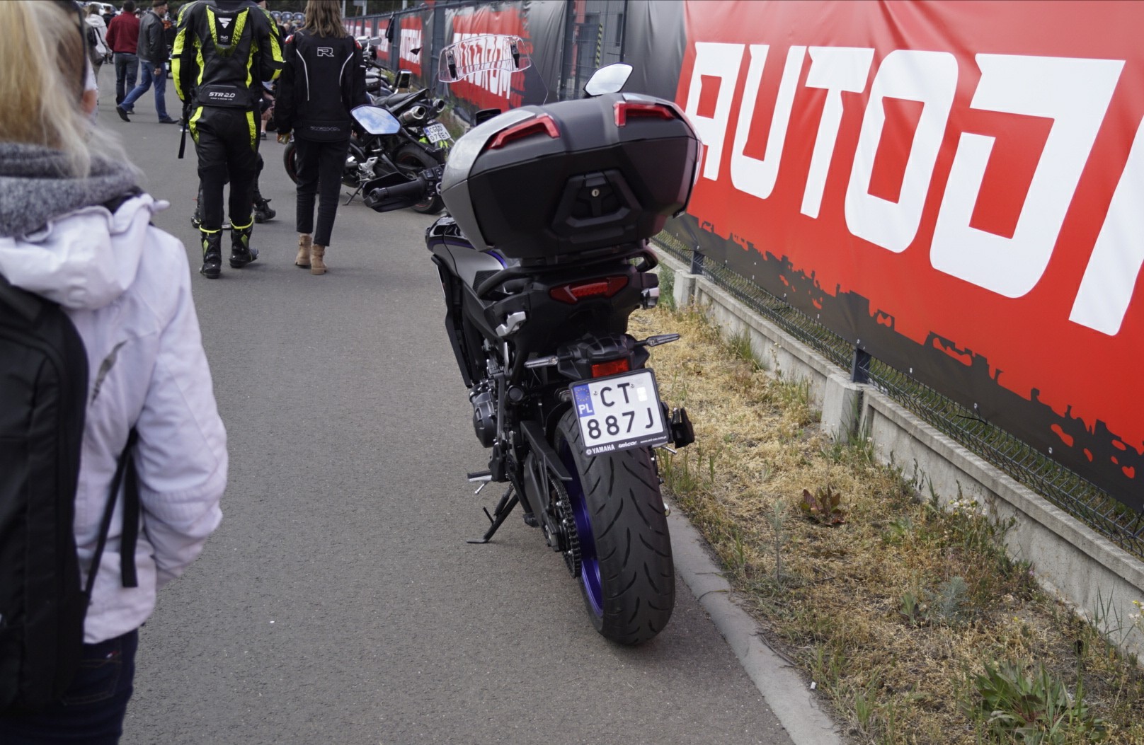 CT 887J, Yamaha MT / XSR 
