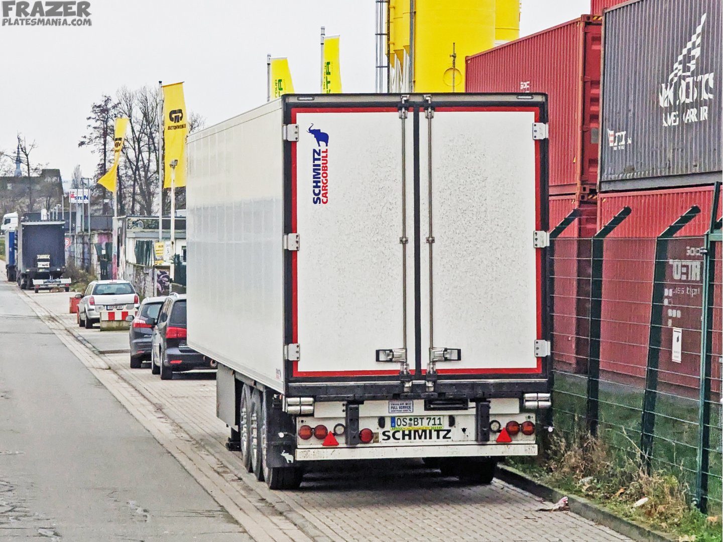 OS BT 711, Schmitz SKO 