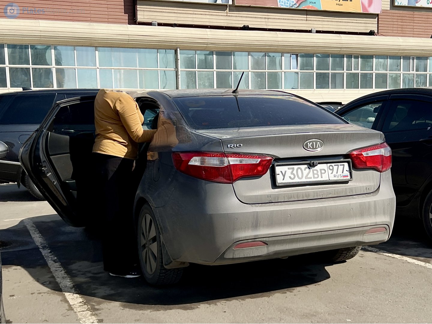 у 302 вр 977, Kia Rio 3rd gen Sedan (UB; Global-market), 2011–2017