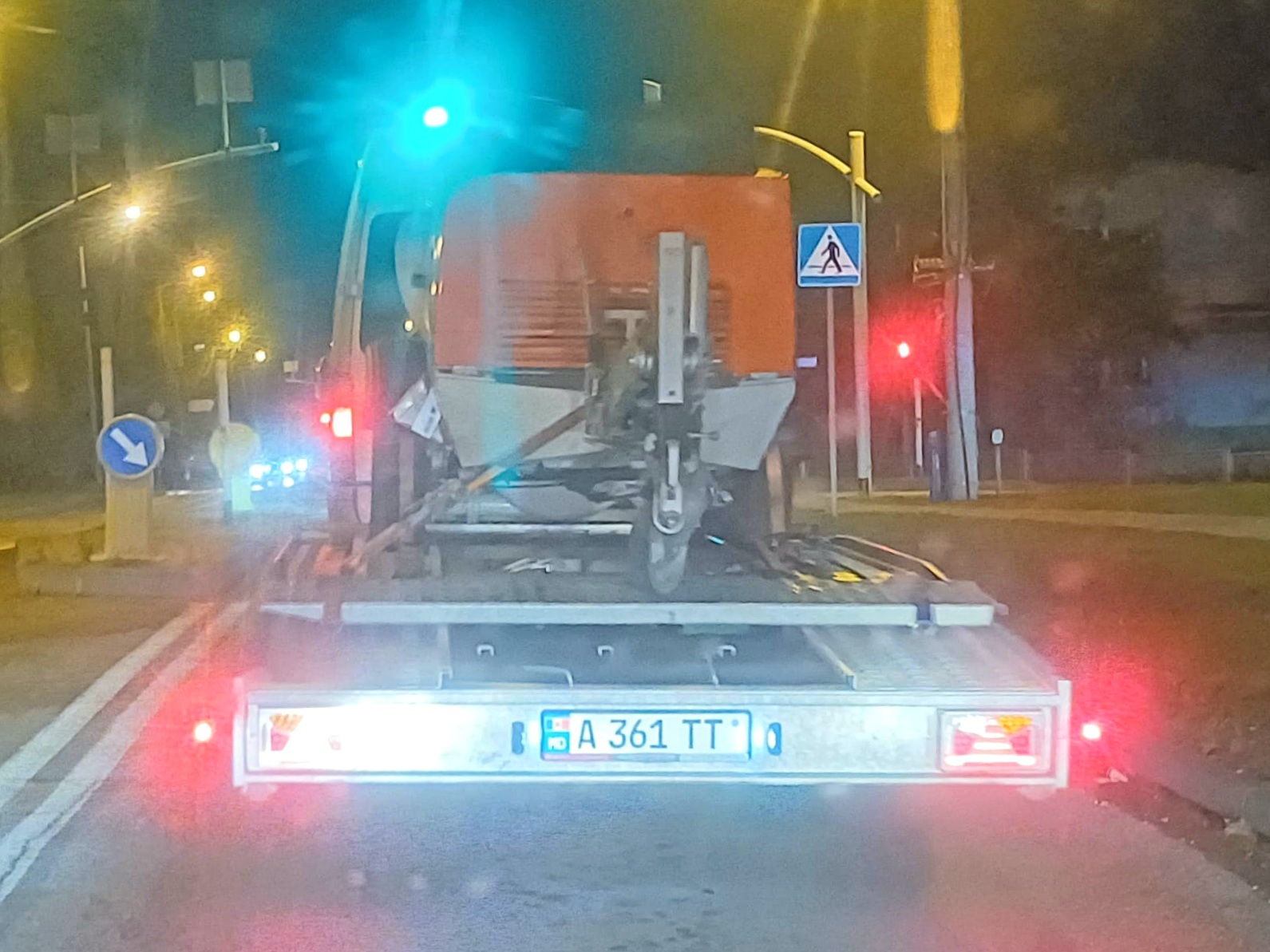A 361 TT, Trailers (2015) 