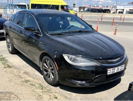 22 IV 221, Chrysler 200