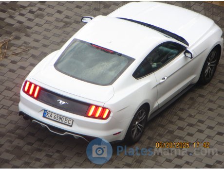 KA 6590 EC, Ford Mustang