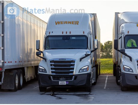 W44978, Freightliner Cascadia