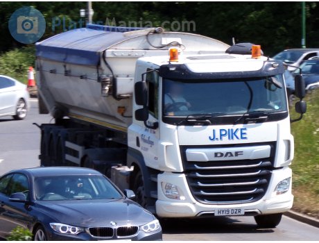 HY19 DZR, DAF CF