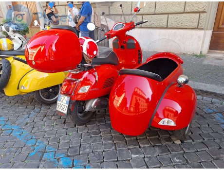 EP 93527, Vespa GT