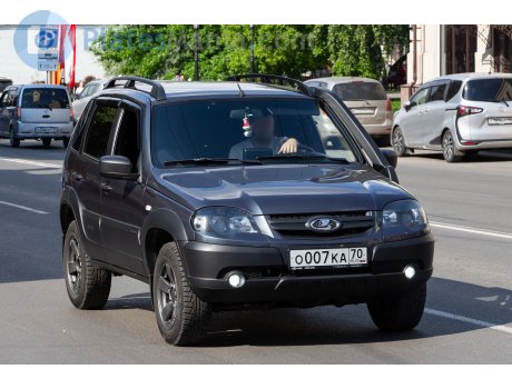 о007ка70, Lada (VAZ) 2123 Niva