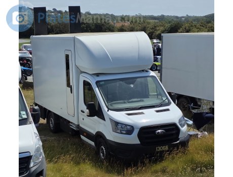 13066, Ford Transit