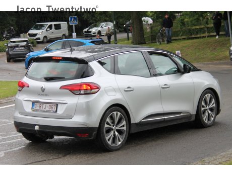 1-RTJ-067, Renault Scénic
