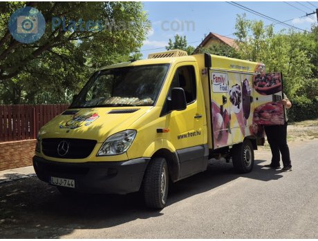 LJJ-744, Mercedes-Benz Sprinter