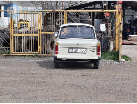 BUP-922, Trabant 601