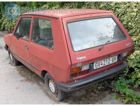 GV 212-AH, Zastava Yugo
