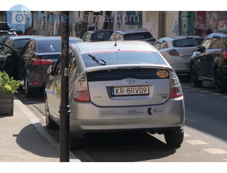 KR 8RV09, Toyota Prius
