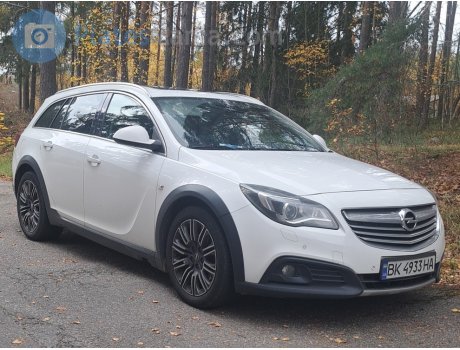 BK 4933 HA, Opel Insignia