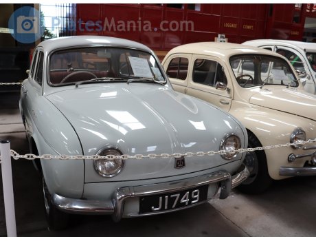 J1749, Renault Dauphine
