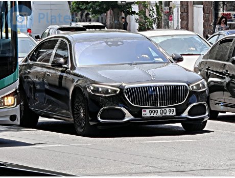 999 QQ 99, Mercedes-Benz S-Klasse
