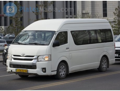 H 0632 04, Toyota HiAce