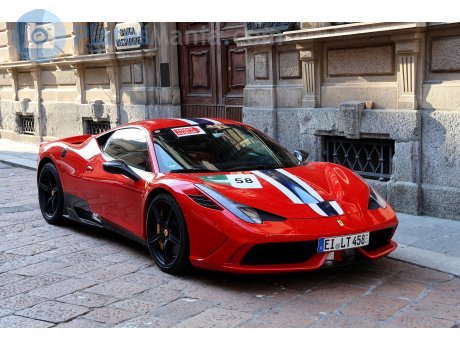 EI LT 458 (04/10), Ferrari 458