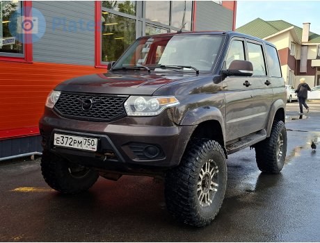е372рм750, UAZ 3163 Patriot
