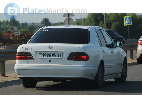 1998WV01, Mercedes-Benz E-Klasse